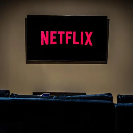 Violet With Salt Water Pool Villa Makarska